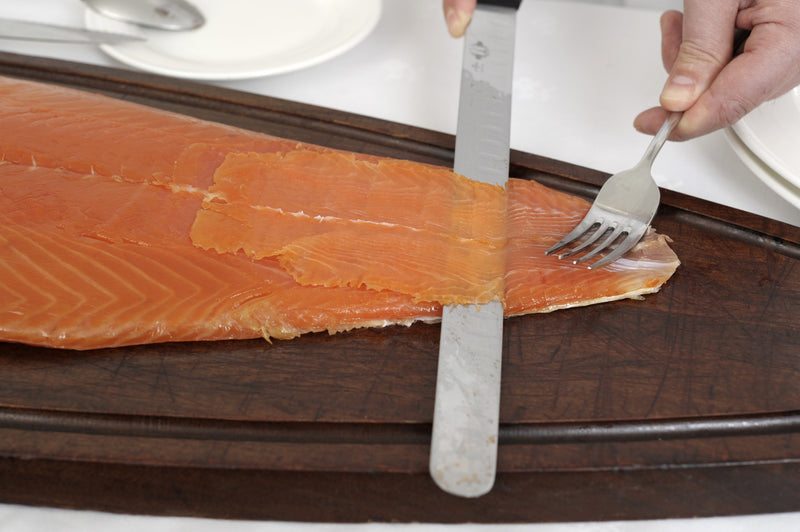 Grand filet de saumon fumé de 1,8 kg –